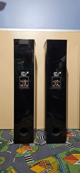 Piano Craft Yamaha NS 555 boxe turn coloane de podea