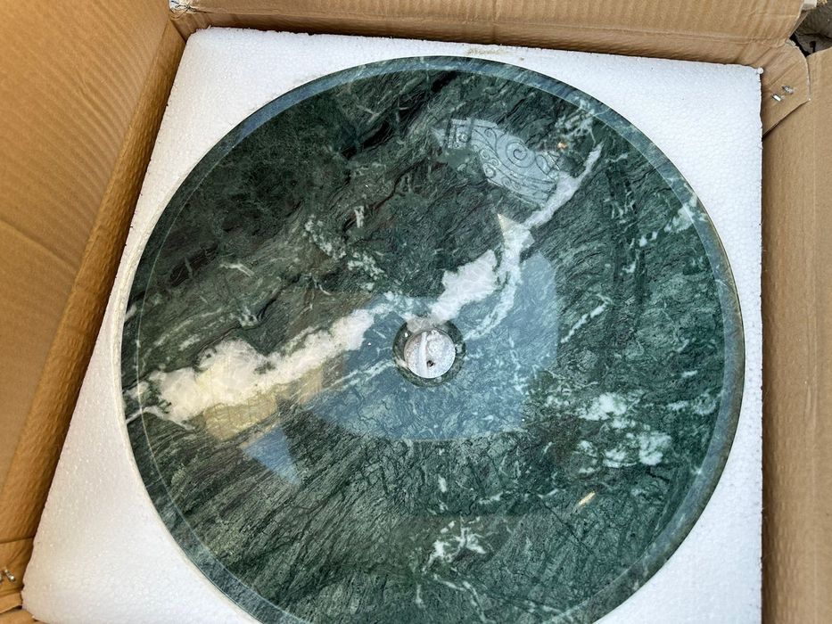 Раковины из натурального камня