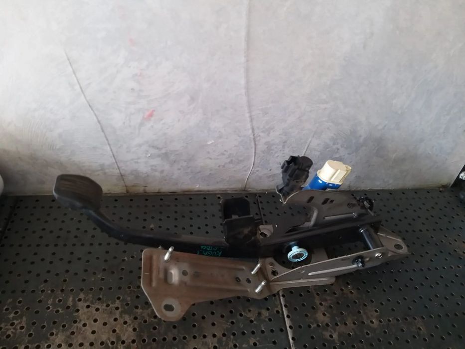 Pedala frana 2.0 tdci ford kuga 1 3m512467ar