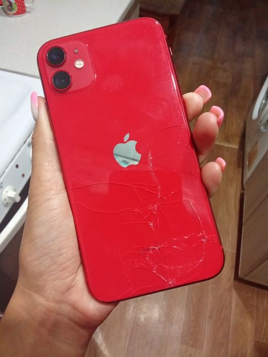 Продам айфоны 11