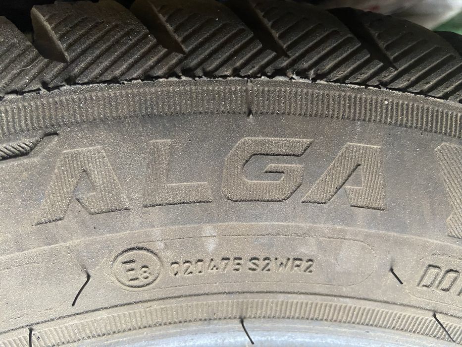 Продам шины марки Alga