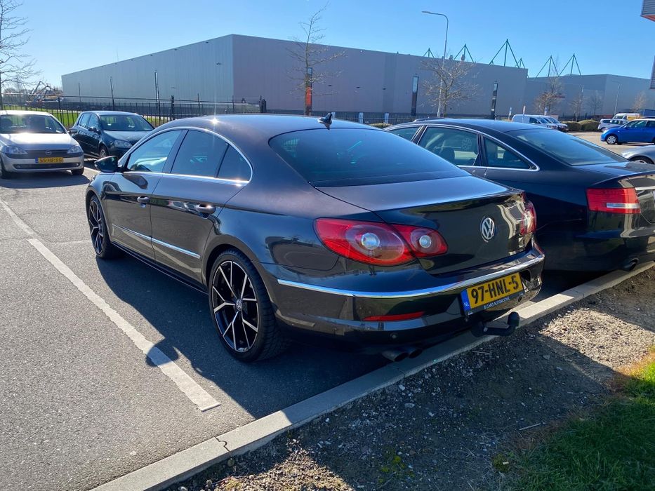 Passat CC 2.0 tdi  TOP !!!