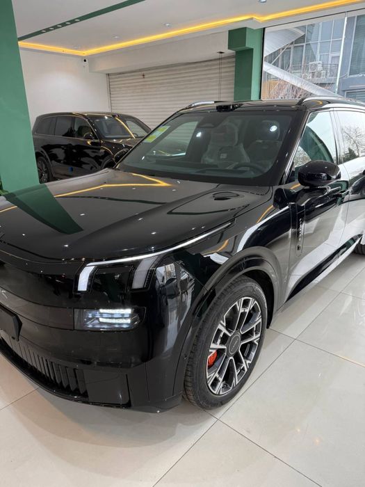 LYNK&COO 900 3 yil garantiya servis bor