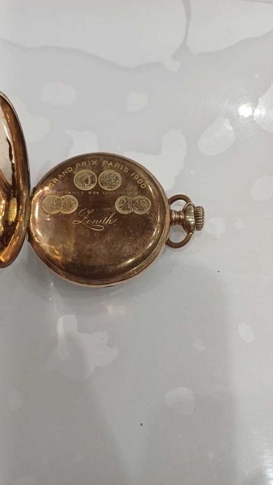 Златен Часовник Зенит 14.к