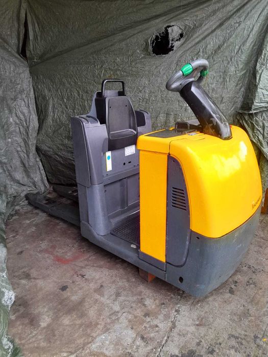 Transpalet Electric Jungeinrich