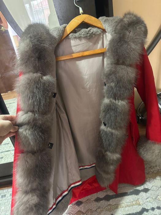 Продам парку женский