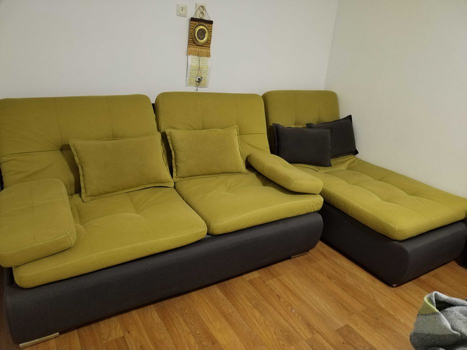 Продаётся диван с креслом