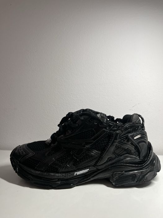 Balenciaga runner