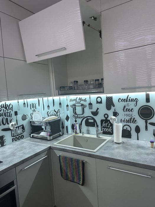 Дава се под наем Двустаен апартамент в Пловдив, Тракия - 60 кв.м за 448.8 € - Снимка #2