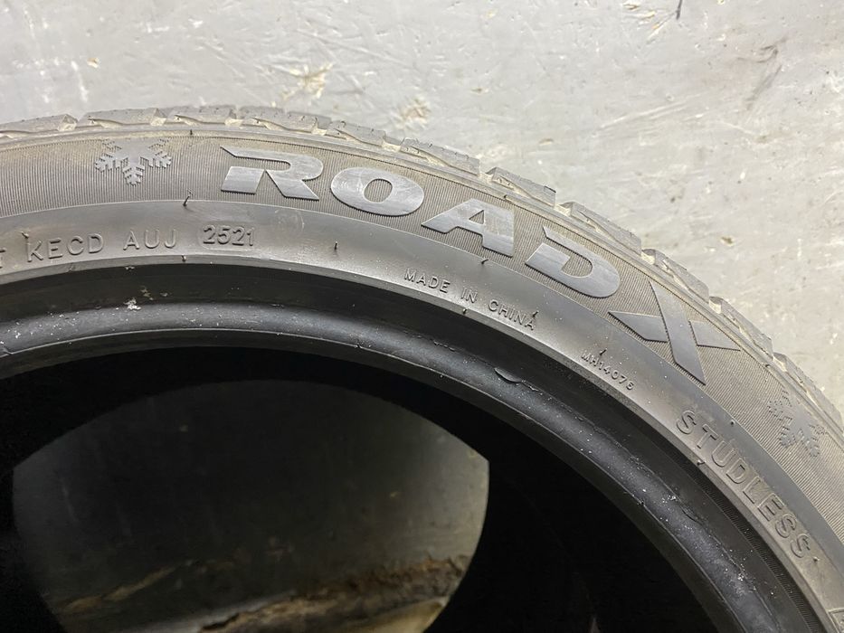 235/45R18 пара.