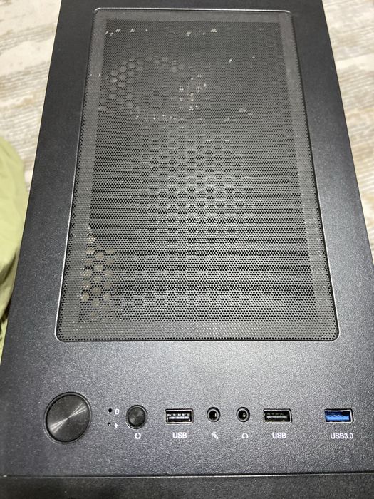 Игровой Компьбтер