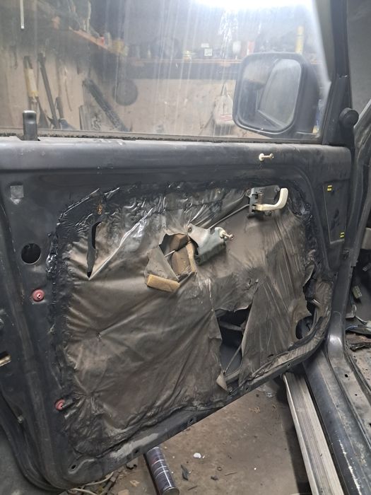 Продам кузов Паджеро2