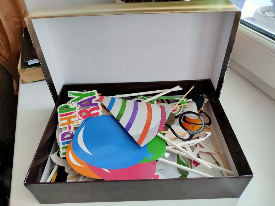 Продам разную бутафорию