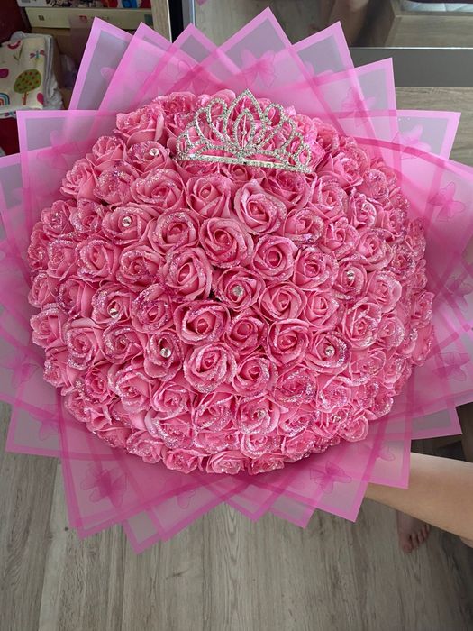 Buchete cu trandafiri de săpun parfumați