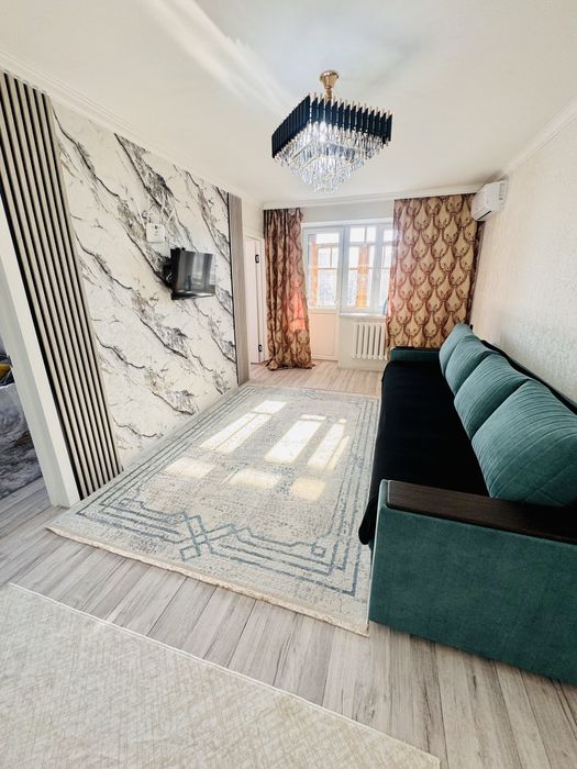 Евро в центре рядом есть все