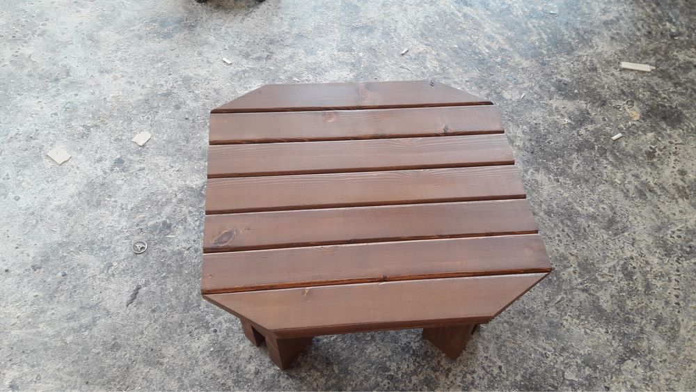 Дървена стойка за хамак