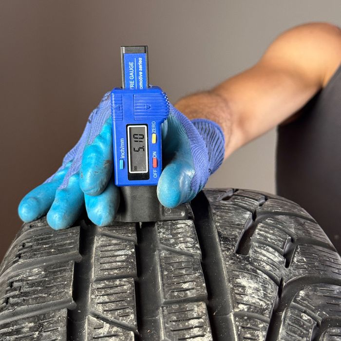 Комплект 4броя Гуми Continental 255/40R20 101V DOT 4115| Джанти 8.5Jx20 H2 ET38 А2224011200| Гуми и джанти