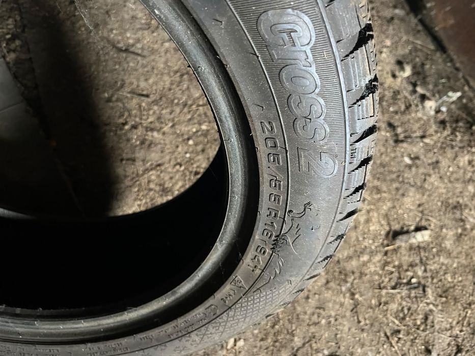 Продам резину практически новая