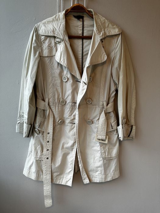 Дамски бежов шлифер - размер 48 и 44