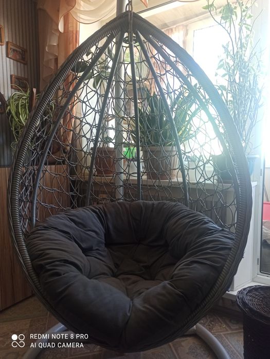 Кресло качалка в хорошем состоянии