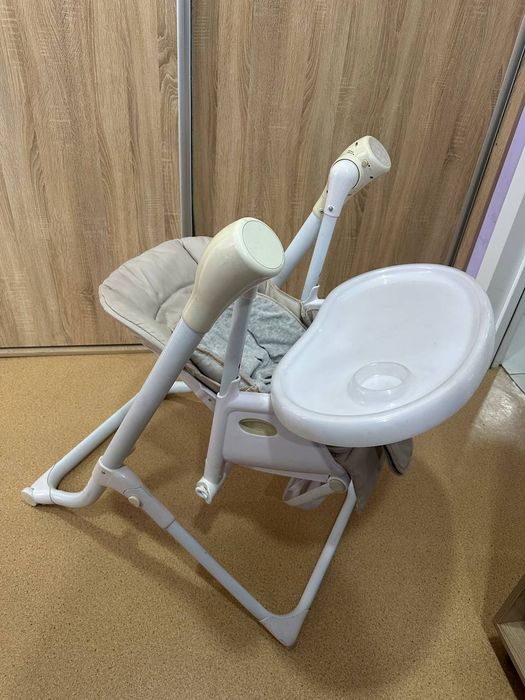 детский столик для малышей