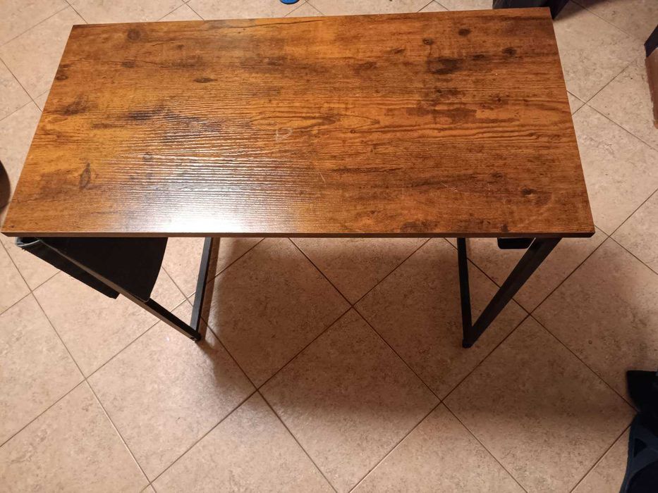 Маса за компютър