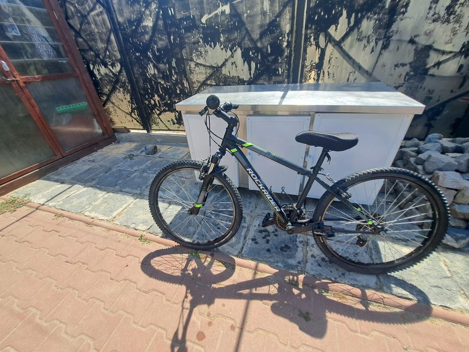Vând bicicletă rockrider pentru copii roți pe 24"