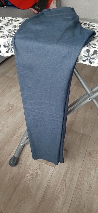 Продаю мужские брюки