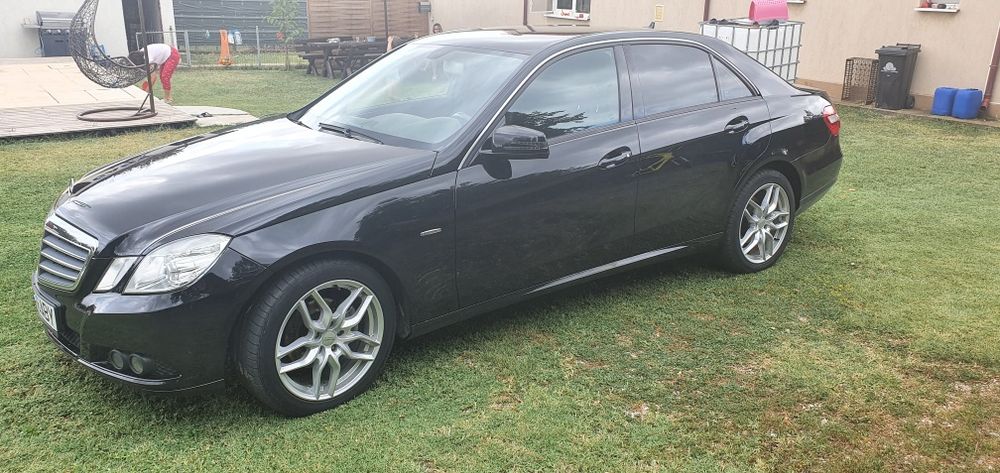 Mercedes Benz E200,W212, Automat,2011