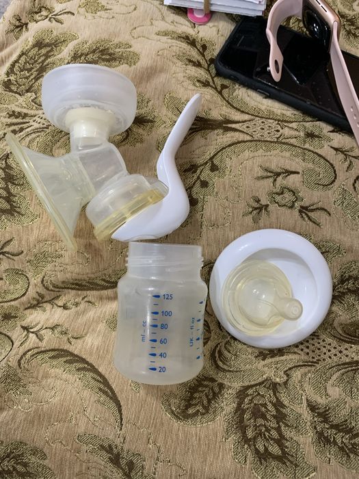 Молокоотсос камании  Philips Avent