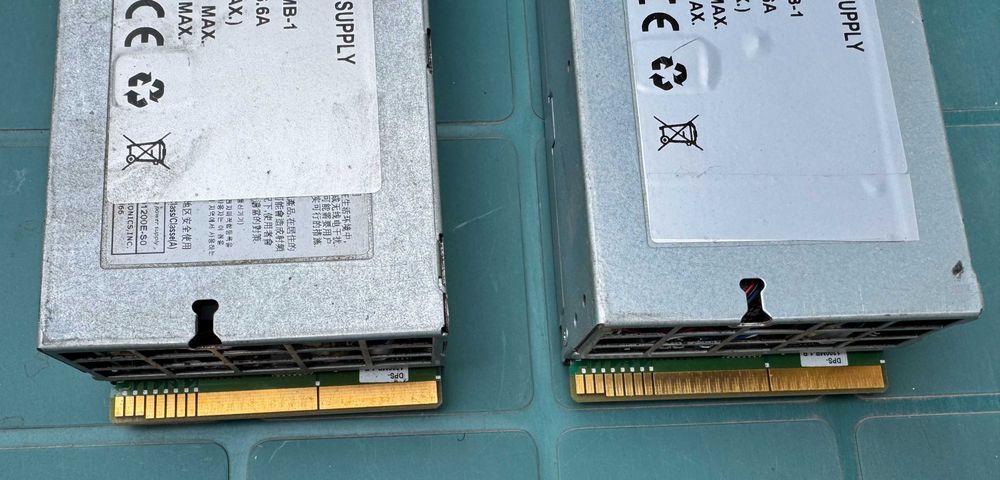 Сърварни Захранвания DPS-1200MB