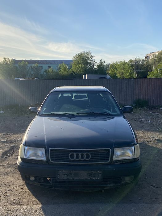 Ауди 100 с4 2.8.