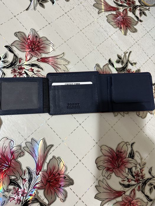 Portofel Tommy Hilfiger din piele bleumarin