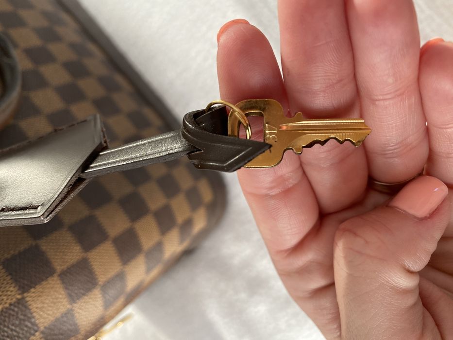 Geanta Louis Vuitton