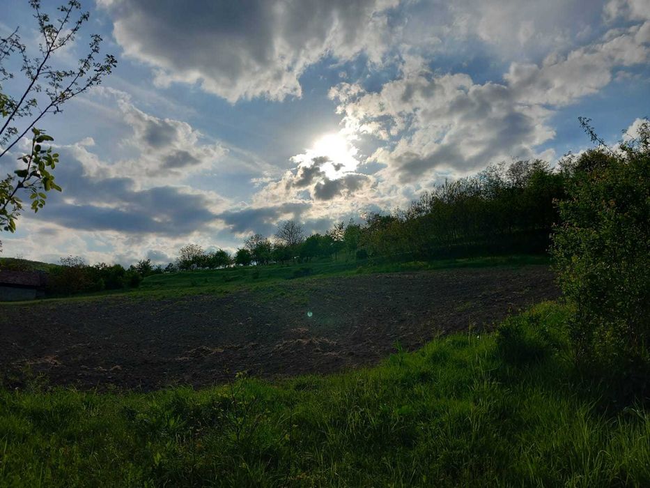 Teren intravilan, 25 ari, cu toate utilitățile, comuna Papiu Ilarian.