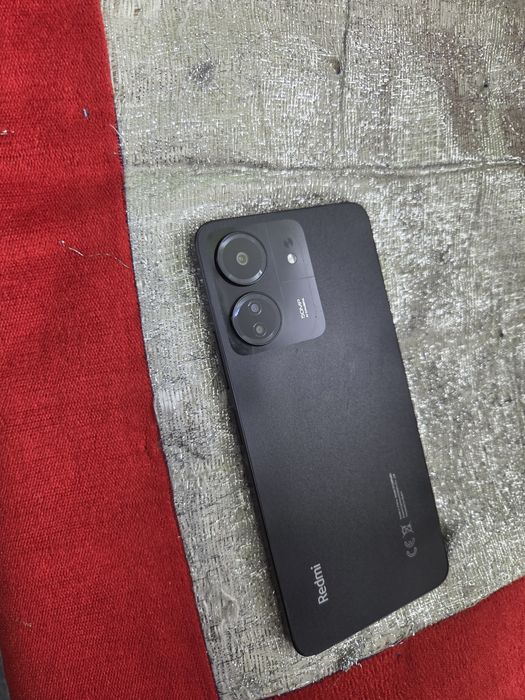 Redmi 13C.  256gb