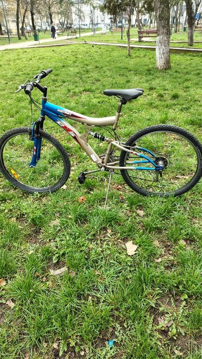 Bicicleta ful suspension 26"-21 viteze