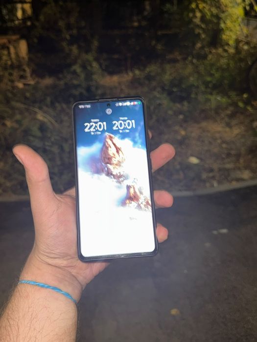 Продам Xiaomi Redmi Note 14 Pro