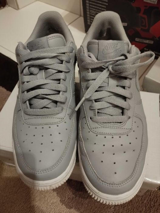 Оригинални маратонки Nike Force