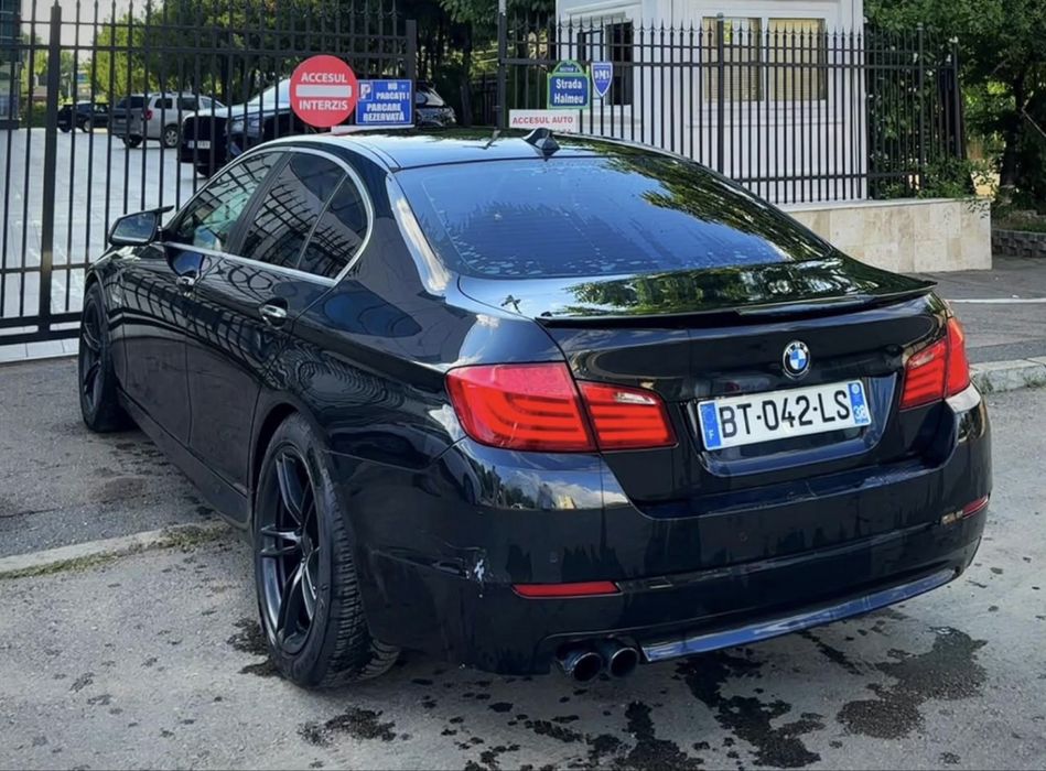 BMW 5 Series 2012 — imagine 4
