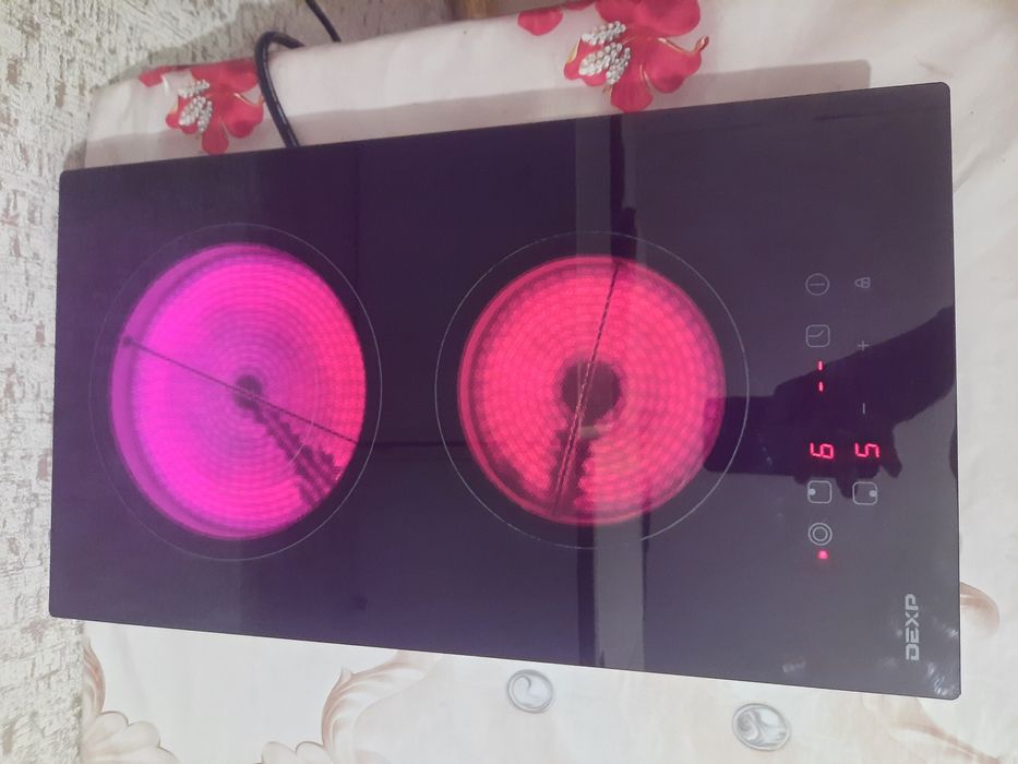 Продам варочную поверхность DEXP