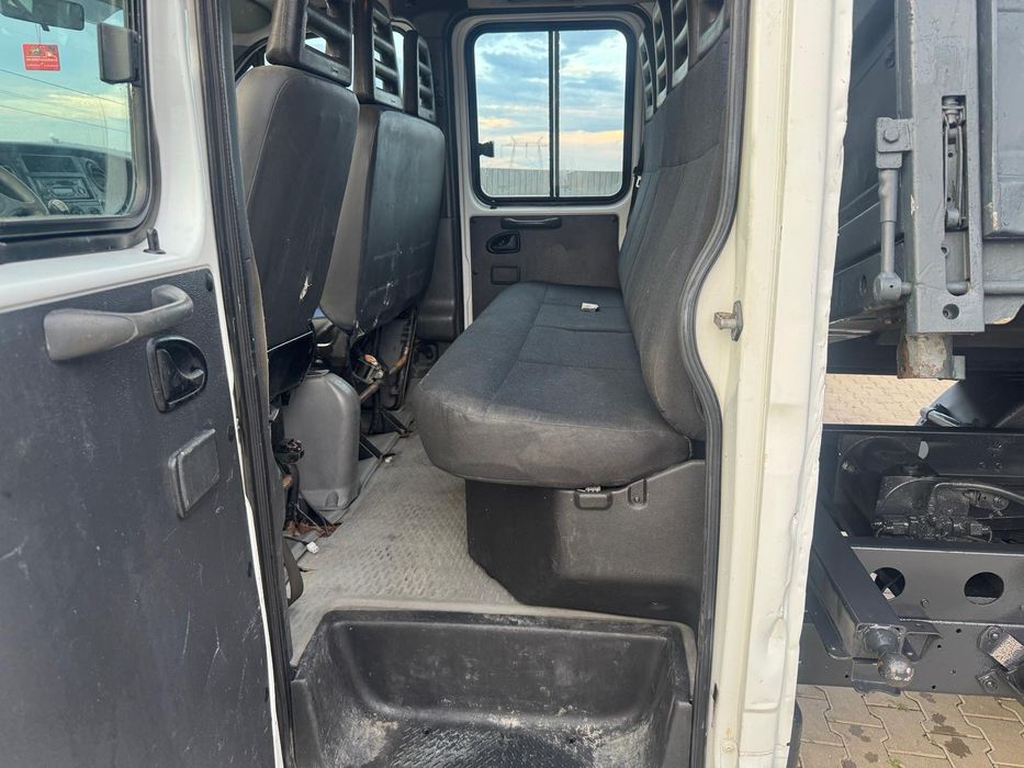 Iveco cabina dubla  35c15 3.0hpi basculabil 7 locuri
