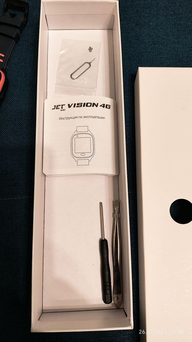 Смарт браслет с GPS