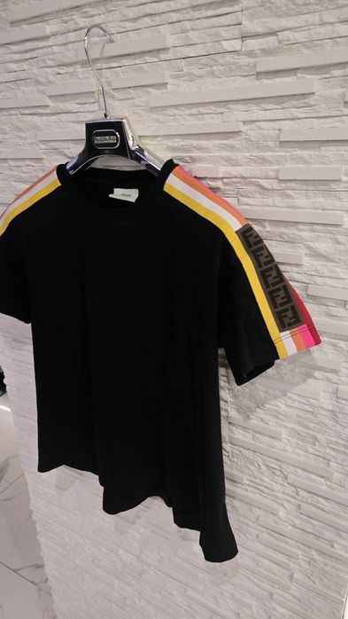Оригинални тениски Fendi  и Dolce