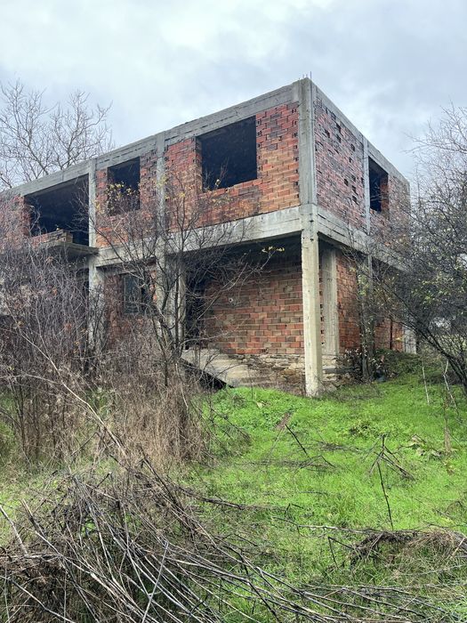 Продавам къща в село