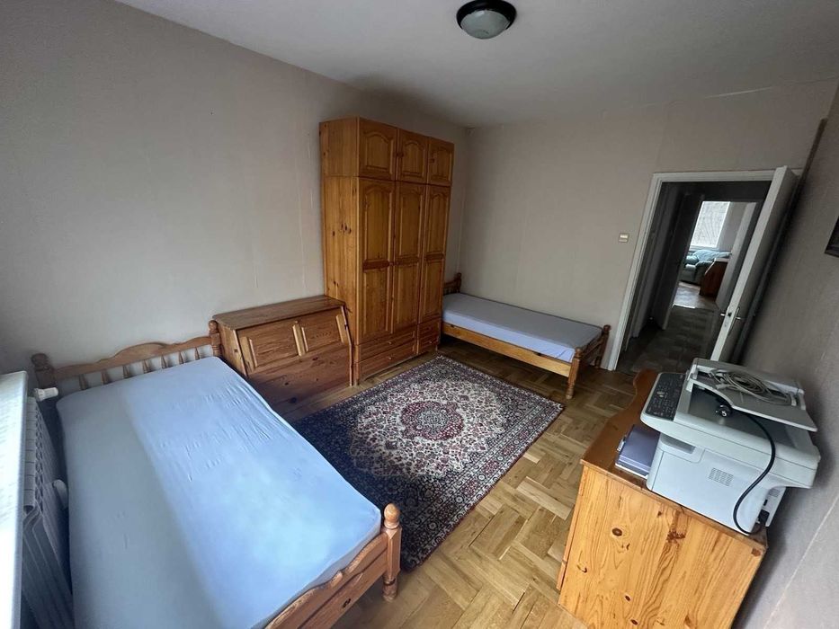 Дава се под наем Тристаен апартамент в София, Дружба 1 - 110 кв.м за 700 € - Снимка #1