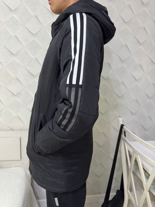 Продам мужские куртки!