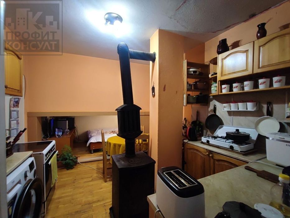 Продава се Двустаен апартамент в Велико Търново, Център - 52 кв.м за 481 €/кв.м - Снимка #7