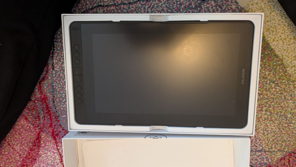 Tableta grafica Huion Kamvas 13