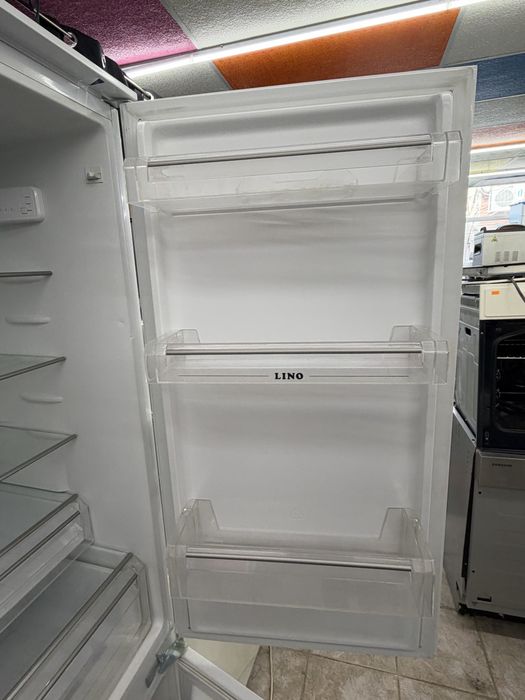 Хладилник с фризер за вграждане GORENJE